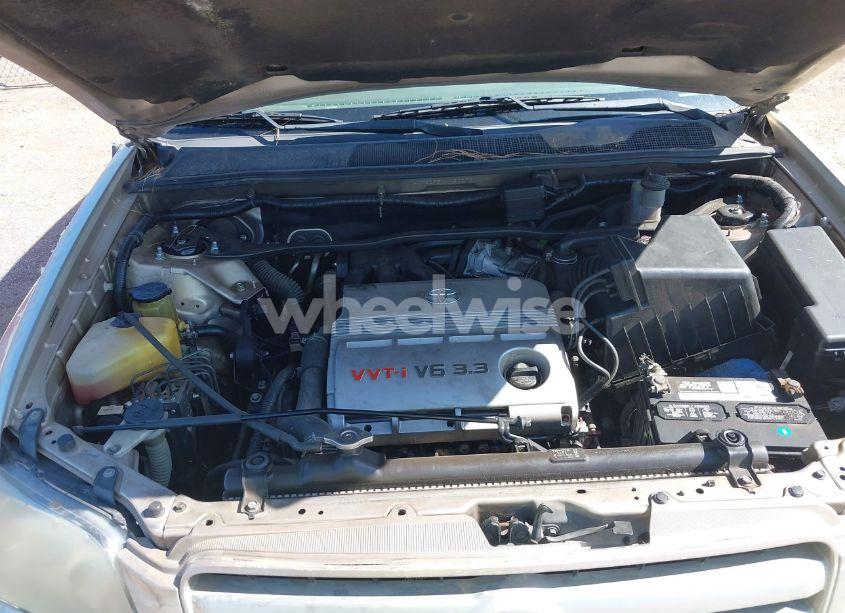 Photo 10 of 2005 Toyota Highlander V6 (VIN JTEDP21A450075111)
