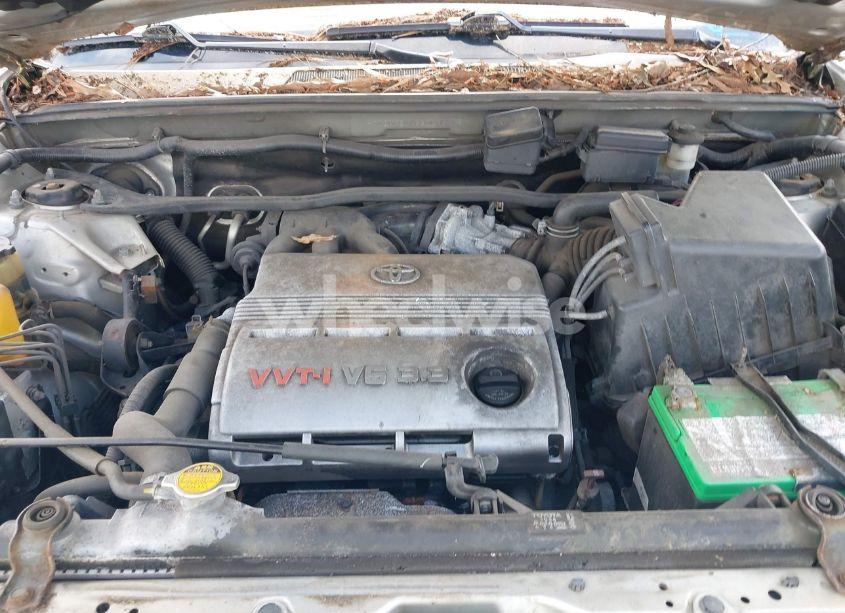 Photo 10 of 2005 Toyota Highlander LIMITED V6 (VIN JTEDP21A550085372)