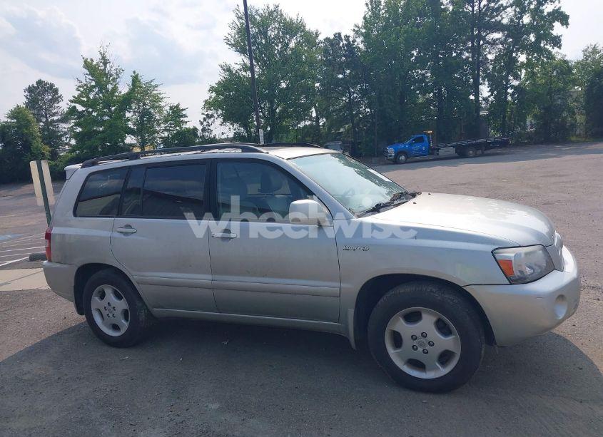 Photo 13 of 2005 Toyota Highlander LIMITED V6 (VIN JTEDP21A550085372)