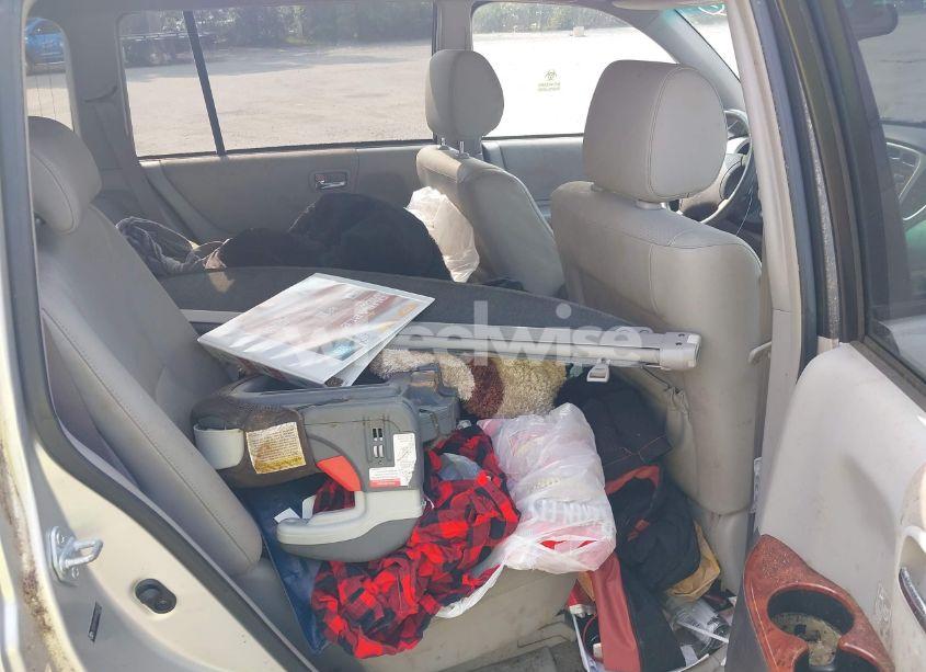 Photo 8 of 2005 Toyota Highlander LIMITED V6 (VIN JTEDP21A550085372)