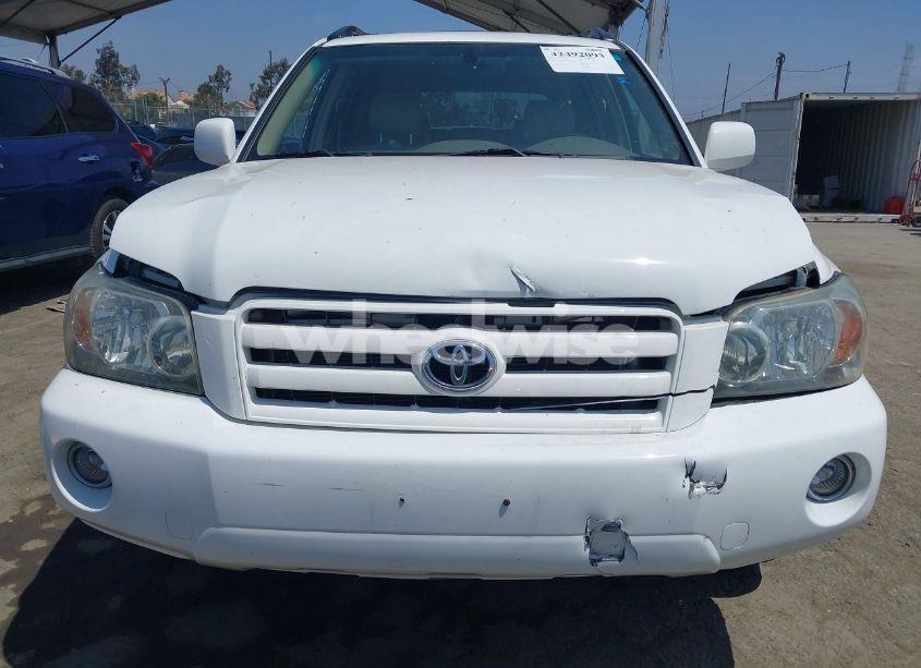 Photo 6 of 2005 Toyota Highlander LIMITED V6 (VIN JTEDP21A650056835)