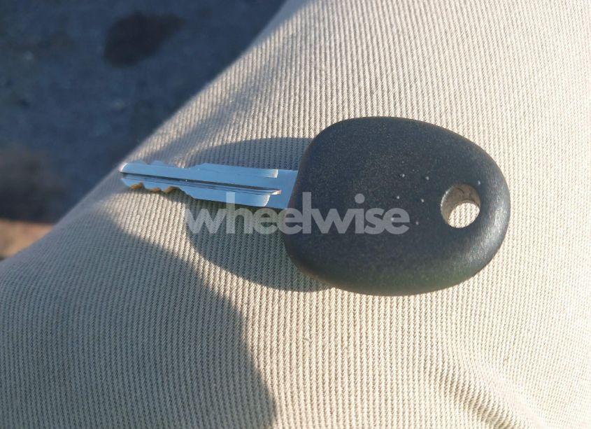 Photo 11 of 2005 Toyota Highlander LIMITED V6 (VIN JTEDP21A750057198)