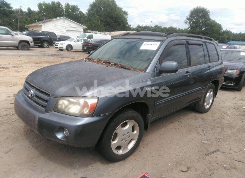 Photo 2 of 2005 Toyota Highlander LIMITED V6 (VIN JTEDP21A750057198)