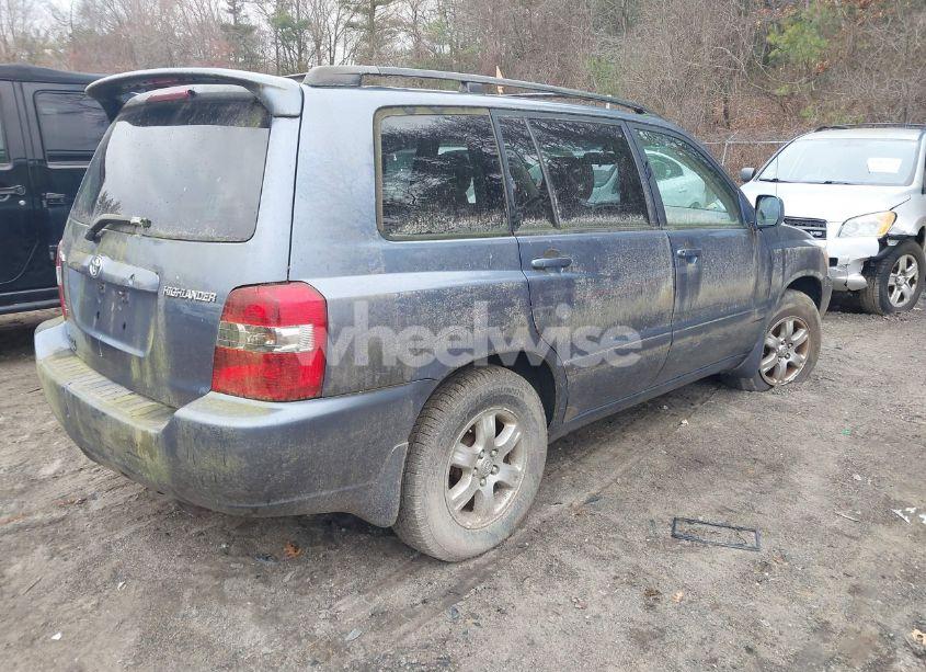 Photo 4 of 2007 Toyota Highlander V6 (VIN JTEDP21A870132509)