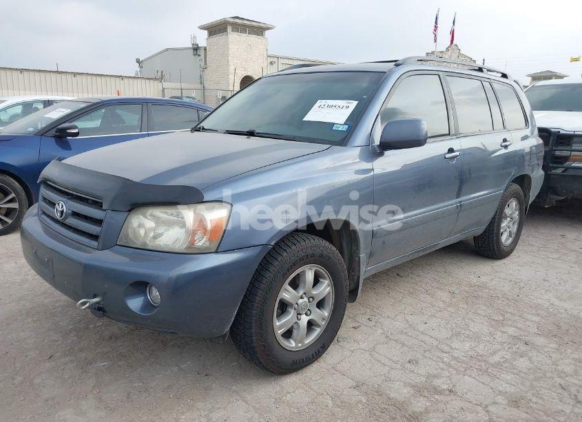 Photo 2 of 2007 Toyota Highlander V6 (VIN JTEDP21A870144398)