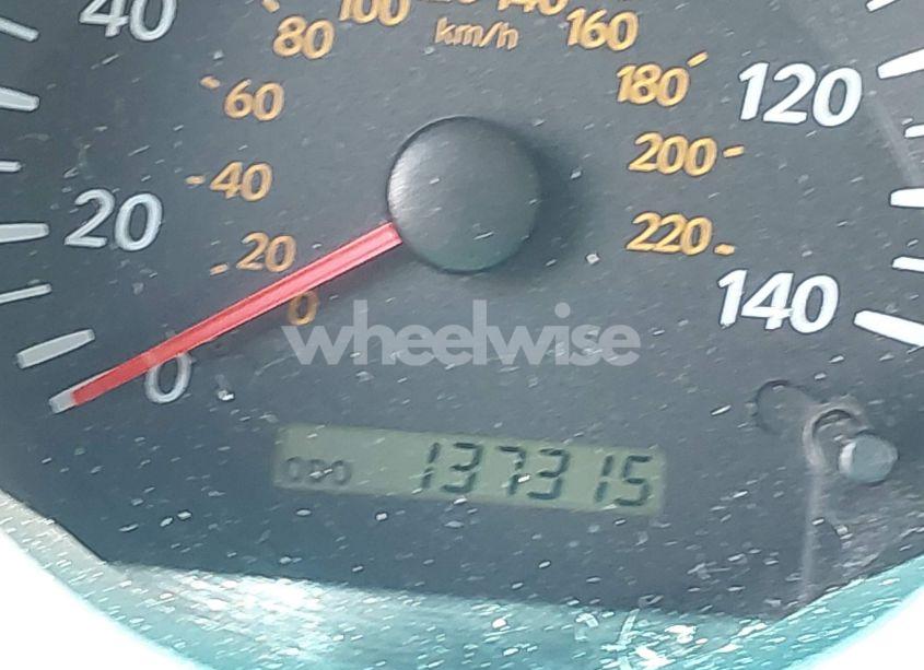 Photo 16 of 2005 Toyota Highlander V6 (VIN JTEDP21A950055047)