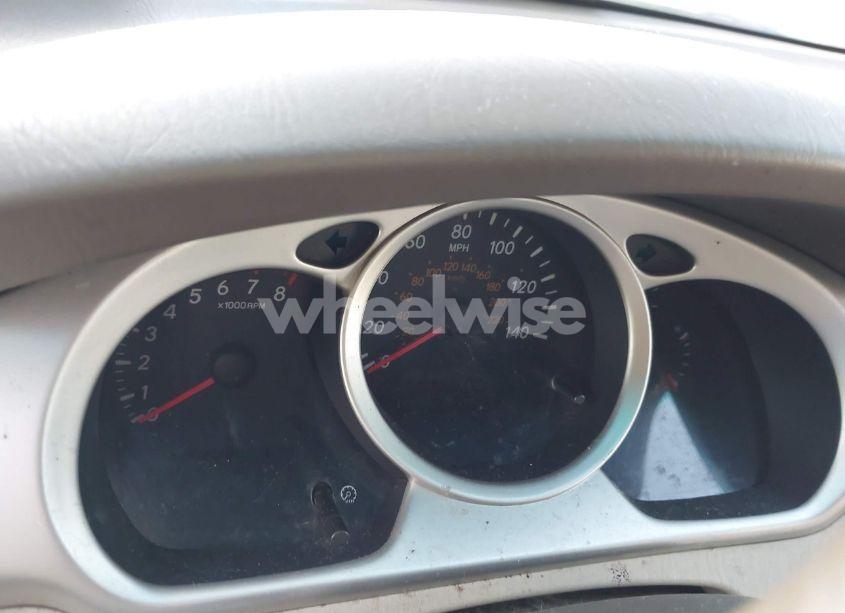 Photo 7 of 2005 Toyota Highlander V6 (VIN JTEDP21A950086928)