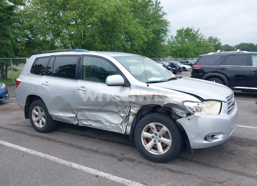 Photo 6 of 2008 Toyota Highlander (VIN JTEDS41A782036323)