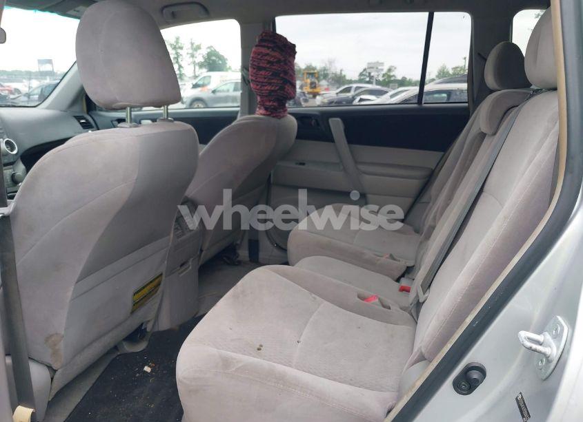 Photo 8 of 2008 Toyota Highlander (VIN JTEDS41A782036323)