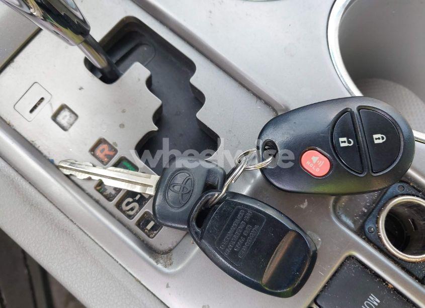 Photo 11 of 2008 Toyota Highlander (VIN JTEDS41A782062873)