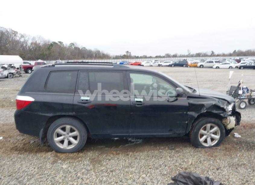 Photo 13 of 2008 Toyota Highlander (VIN JTEDS41AX82011514)