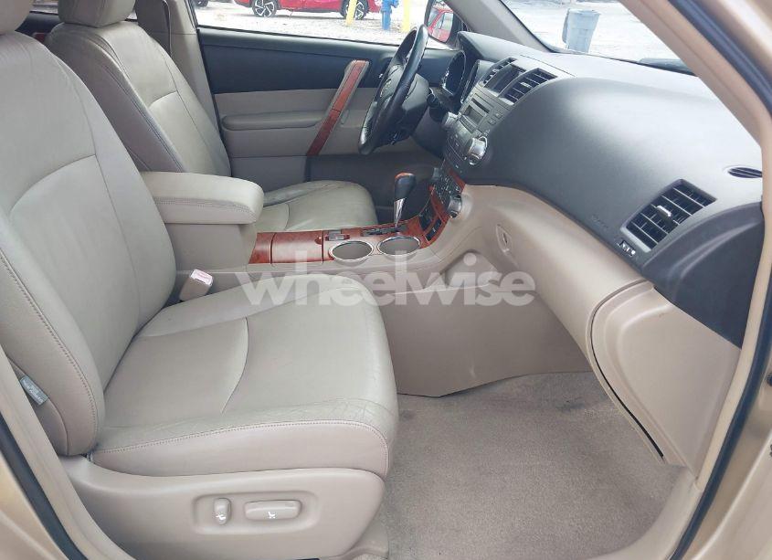 Photo 5 of 2008 Toyota Highlander LIMITED (VIN JTEDS42A382049083)