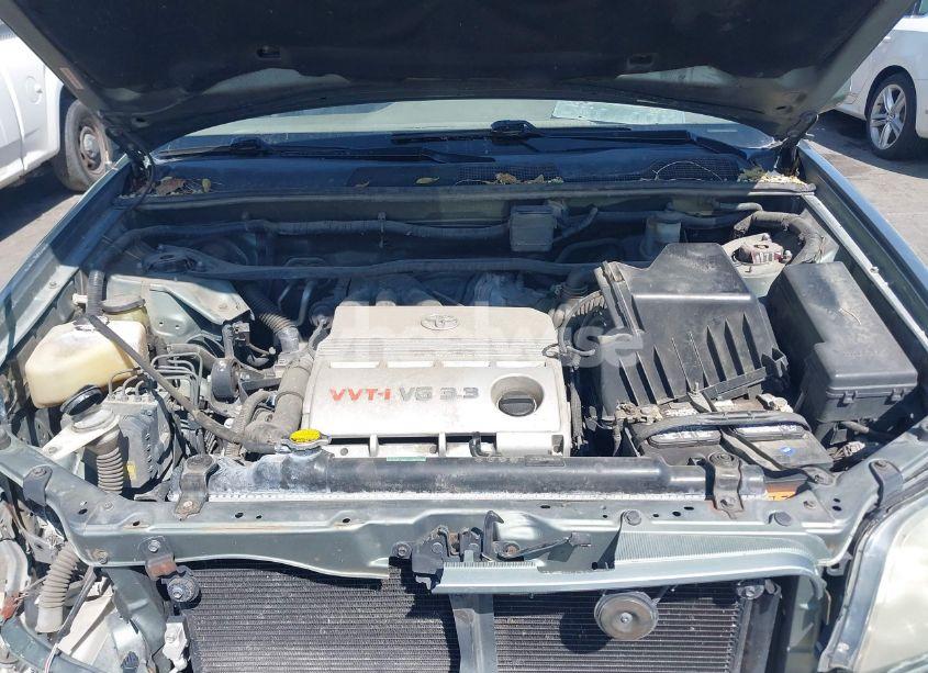 Photo 10 of 2005 Toyota Highlander V6 (VIN JTEEP21A050089656)