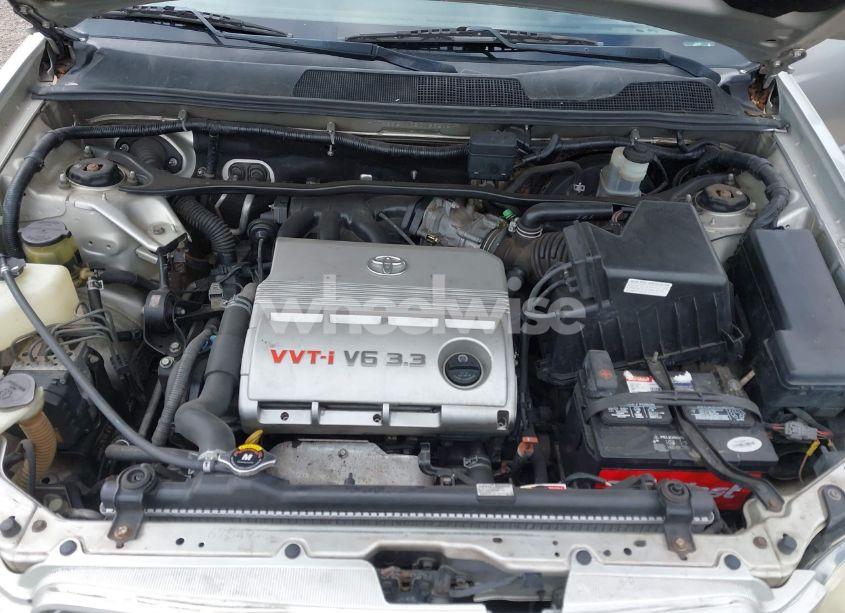 Photo 10 of 2005 Toyota Highlander V6 (VIN JTEEP21A050123515)