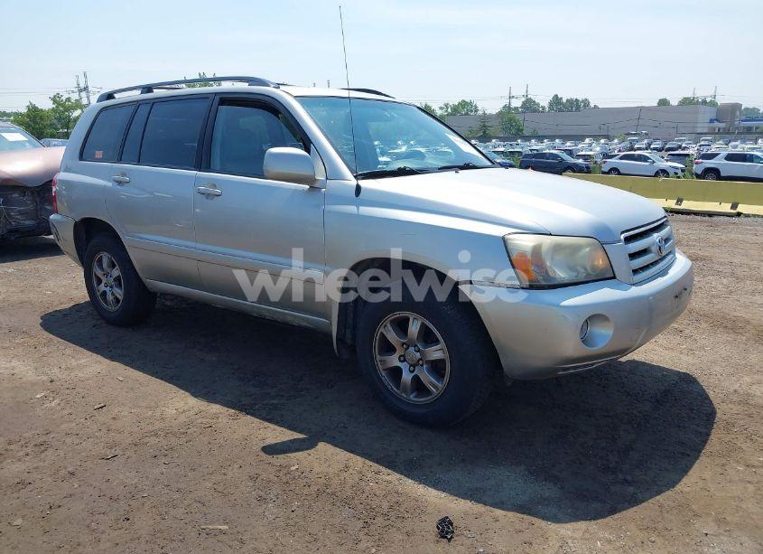 2005 Toyota Highlander V6 (VIN JTEEP21A050135194) main photo