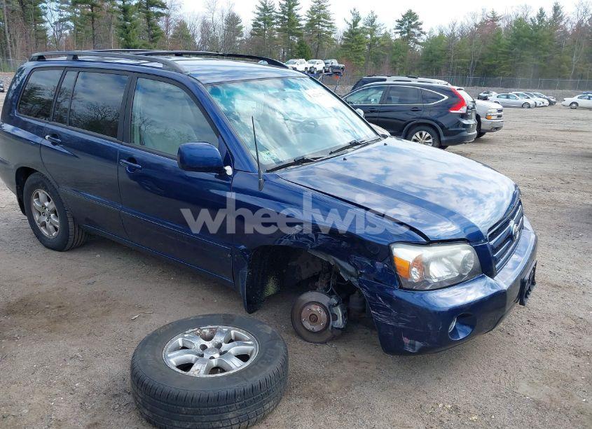 2005 Toyota Highlander V6 (VIN JTEEP21A150107517) main photo