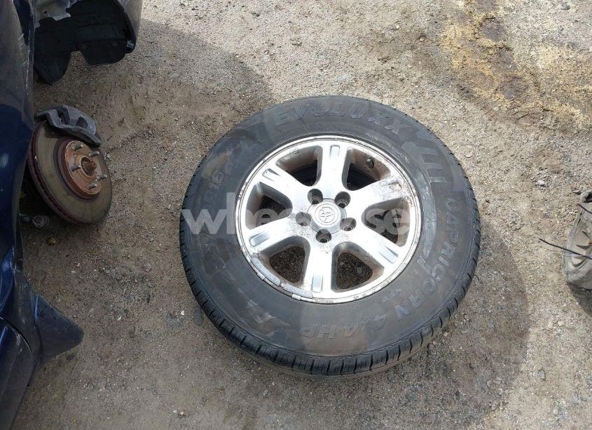 Photo 12 of 2005 Toyota Highlander V6 (VIN JTEEP21A150107517)