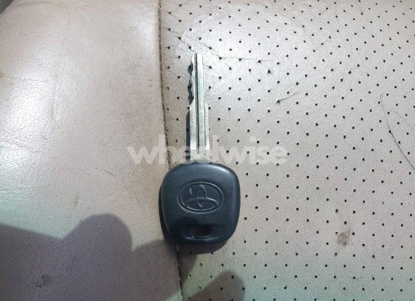 Photo 11 of 2005 Toyota Highlander LIMITED V6/V6 (VIN JTEEP21A150134295)