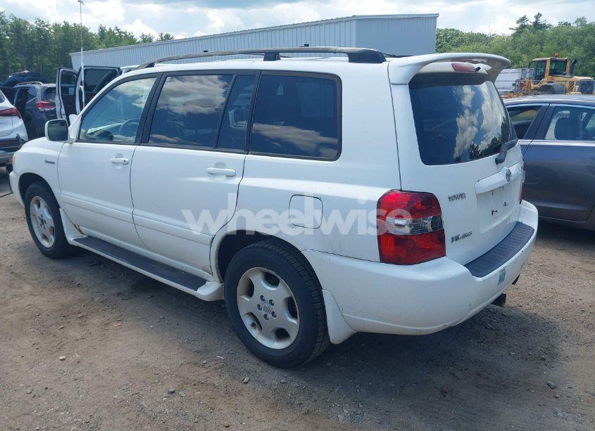 Photo 3 of 2005 Toyota Highlander LIMITED V6/V6 (VIN JTEEP21A150134295)