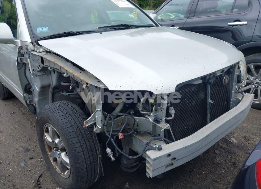 Photo 6 of 2006 Toyota Highlander V6 (VIN JTEEP21A160162468)