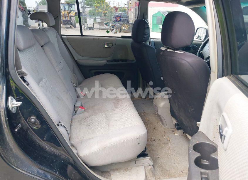 Photo 8 of 2006 Toyota Highlander SPORT V6 (VIN JTEEP21A160171106)