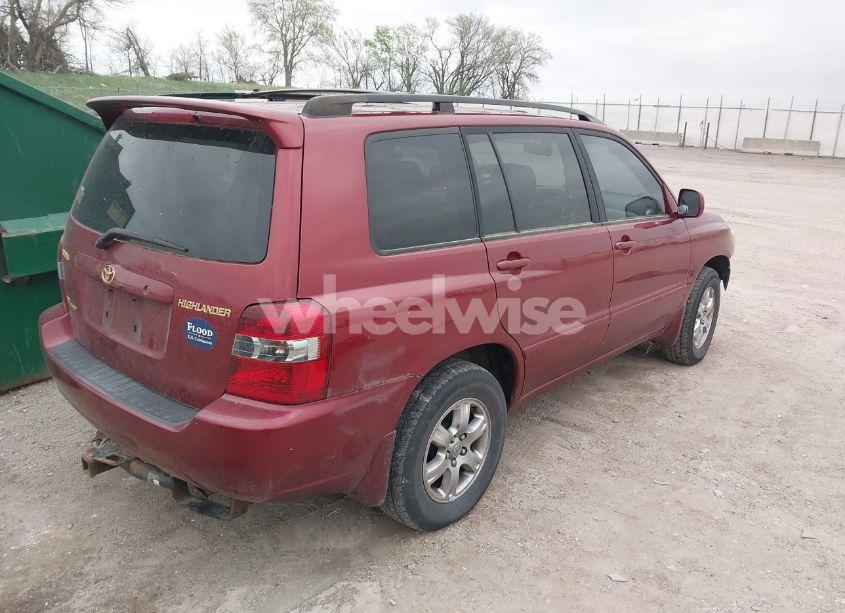 Photo 4 of 2007 Toyota Highlander V6 (VIN JTEEP21A170215624)
