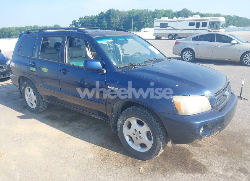 2005 Toyota Highlander LIMITED V6 (VIN JTEEP21A250133639) main photo