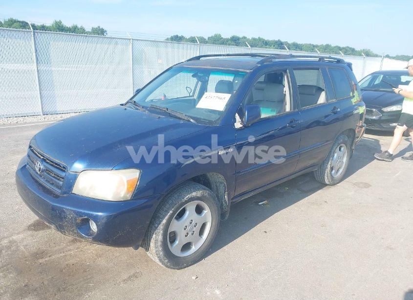 Photo 2 of 2005 Toyota Highlander LIMITED V6 (VIN JTEEP21A250133639)