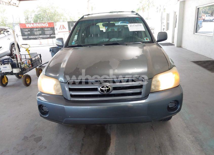 Photo 12 of 2006 Toyota Highlander V6 (VIN JTEEP21A260159269)