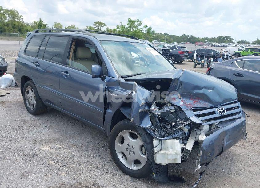 2005 Toyota Highlander LIMITED V6 (VIN JTEEP21A350128885) main photo