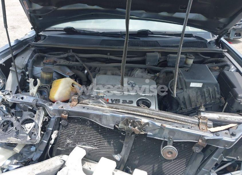 Photo 10 of 2005 Toyota Highlander LIMITED V6 (VIN JTEEP21A350128885)