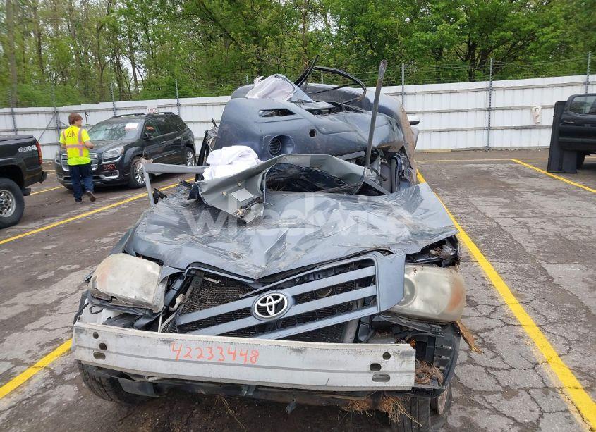 Photo 11 of 2006 Toyota Highlander V6 (VIN JTEEP21A360154405)