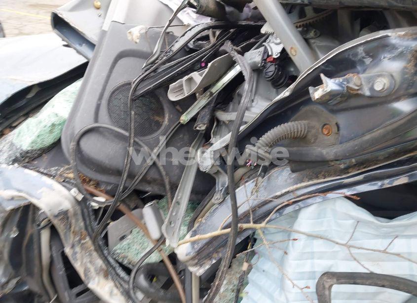 Photo 7 of 2006 Toyota Highlander V6 (VIN JTEEP21A360154405)