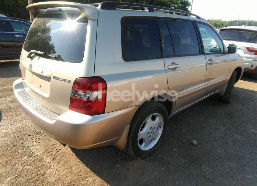 Photo 4 of 2007 Toyota Highlander LIMITED V6 (VIN JTEEP21A370217620)