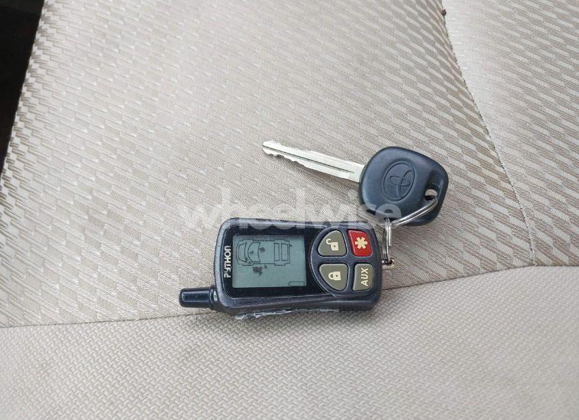 Photo 11 of 2005 Toyota Highlander LIMITED V6/V6 (VIN JTEEP21A450117765)