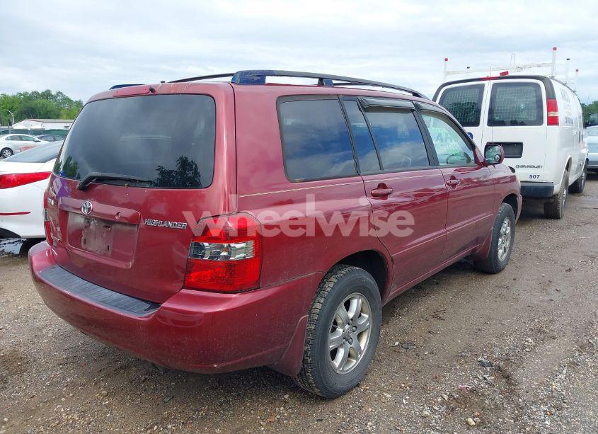 Photo 4 of 2005 Toyota Highlander LIMITED V6/V6 (VIN JTEEP21A450117765)