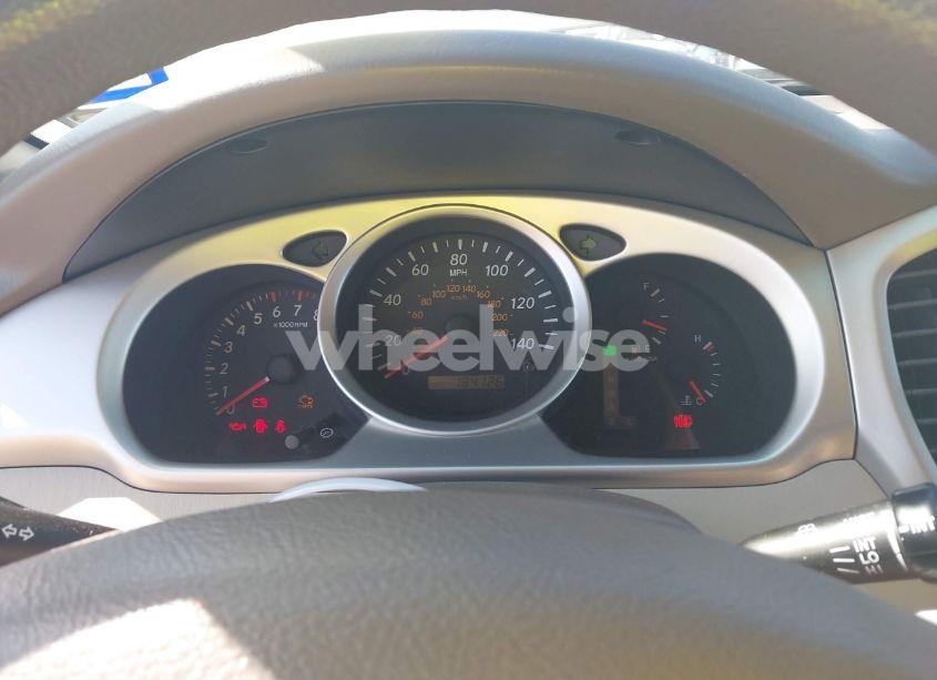 Photo 7 of 2006 Toyota Highlander V6 (VIN JTEEP21A460141050)