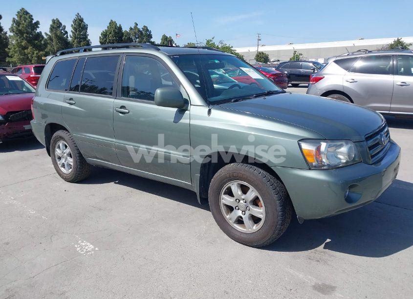 2005 Toyota Highlander V6 (VIN JTEEP21A550082010) main photo