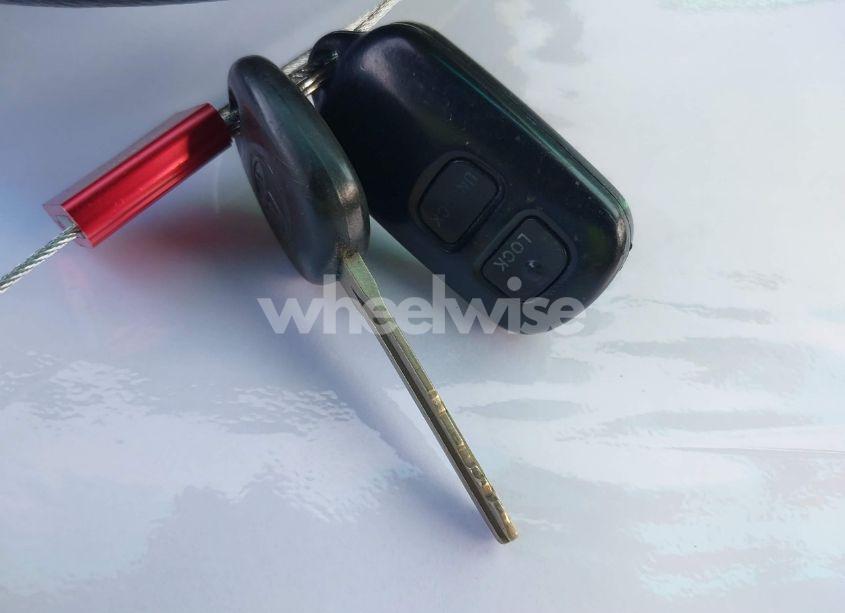 Photo 11 of 2005 Toyota Highlander V6 (VIN JTEEP21A550082010)