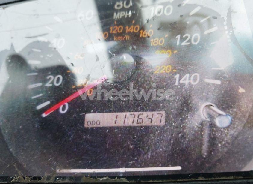 Photo 7 of 2005 Toyota Highlander V6 (VIN JTEEP21A650075969)