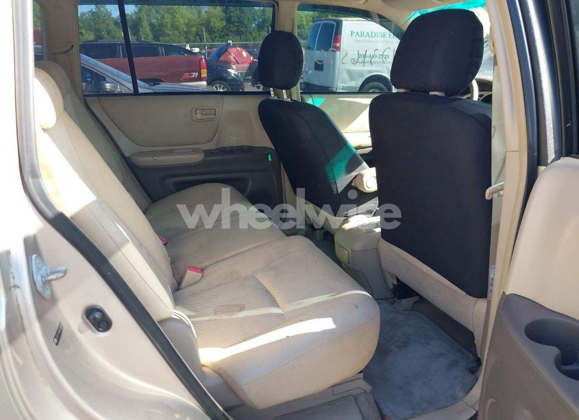 Photo 8 of 2006 Toyota Highlander V6 (VIN JTEEP21A660174390)