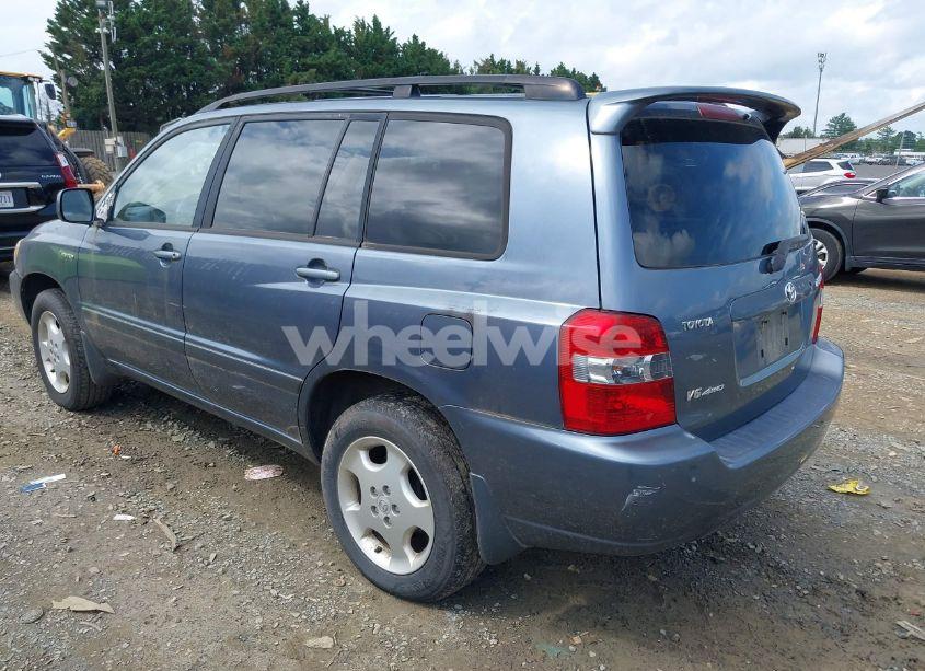 Photo 3 of 2005 Toyota Highlander LIMITED V6 (VIN JTEEP21A850111175)