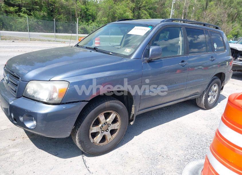 Photo 2 of 2006 Toyota Highlander V6 (VIN JTEEP21A860182863)
