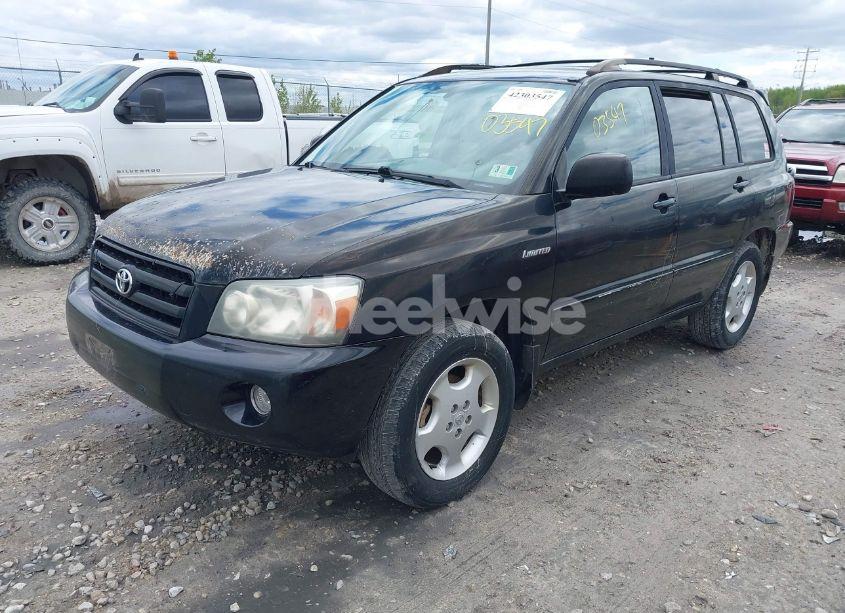 Photo 2 of 2004 Toyota Highlander LIMITED V6 (VIN JTEEP21A940013609)