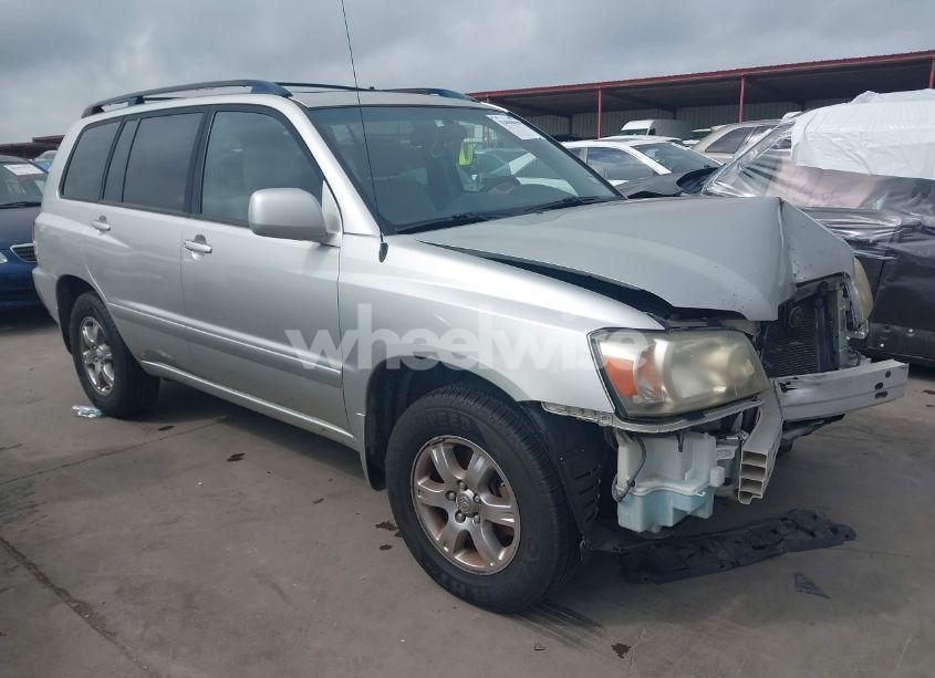 2005 Toyota Highlander V6 (VIN JTEEP21AX50093942) main photo