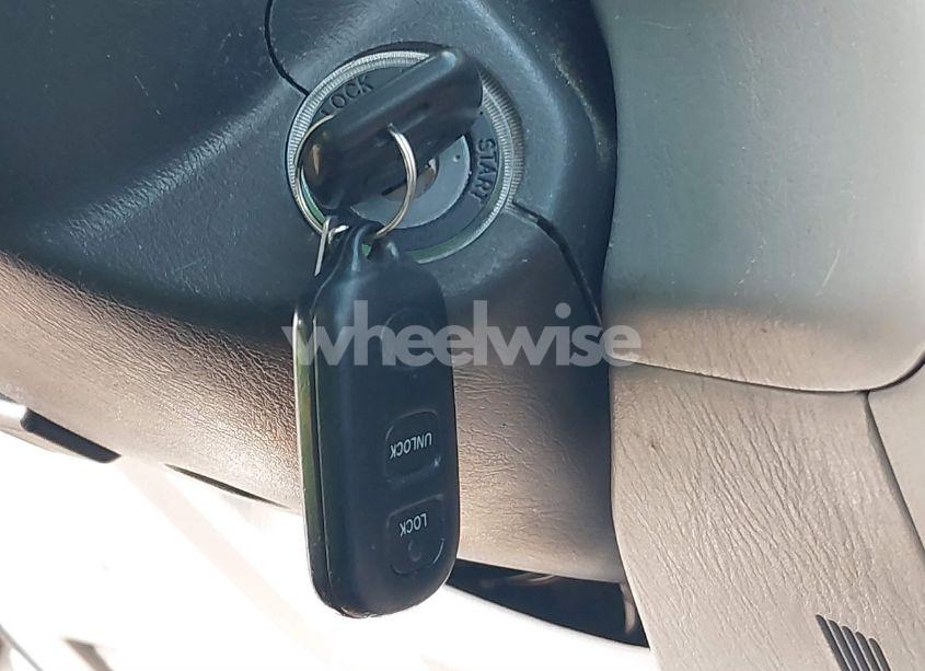 Photo 11 of 2006 Toyota Highlander V6 (VIN JTEEP21AX60165532)