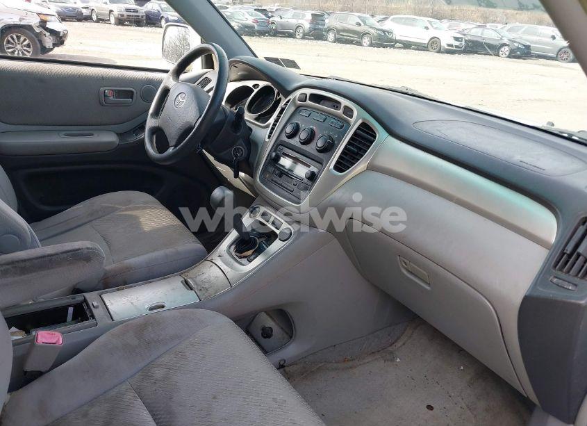 Photo 5 of 2006 Toyota Highlander V6 (VIN JTEEP21AX60165532)