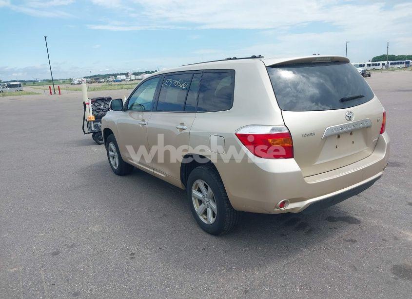 Photo 3 of 2008 Toyota Highlander (VIN JTEES41A282040882)