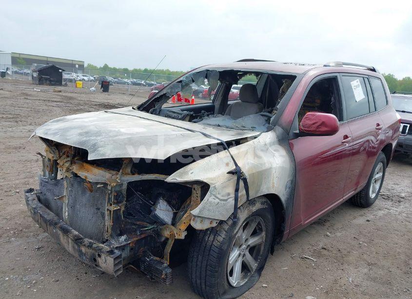 Photo 2 of 2008 Toyota Highlander (VIN JTEES41A282107626)