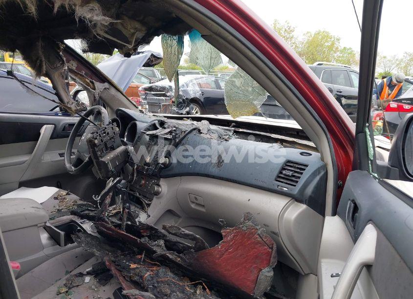 Photo 5 of 2008 Toyota Highlander (VIN JTEES41A282107626)